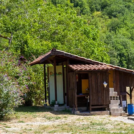 Kır Evi Pipowagen Blagour Gelegen Aan Waterbron Lachapelle-Auzac
